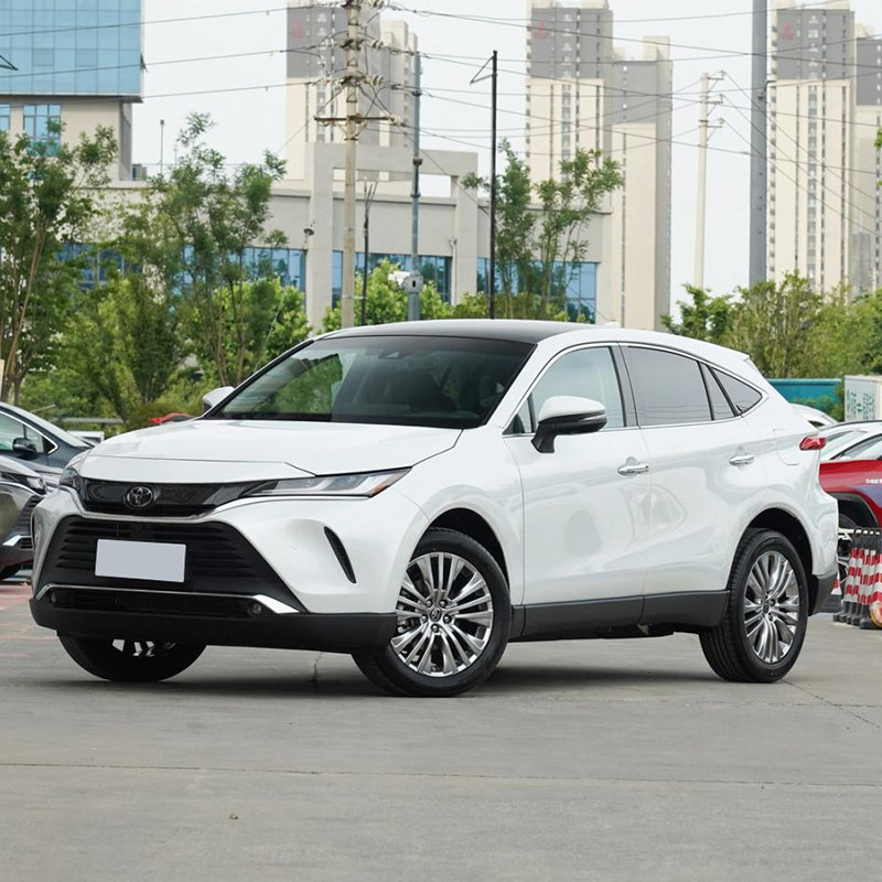 Harrier zdvihol SUV